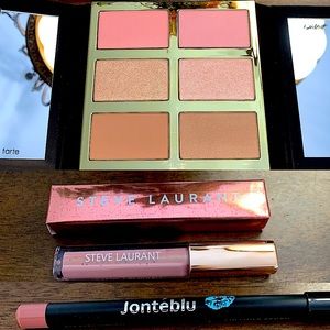 SOLD!! Natasha Denona palette + Tarte blush